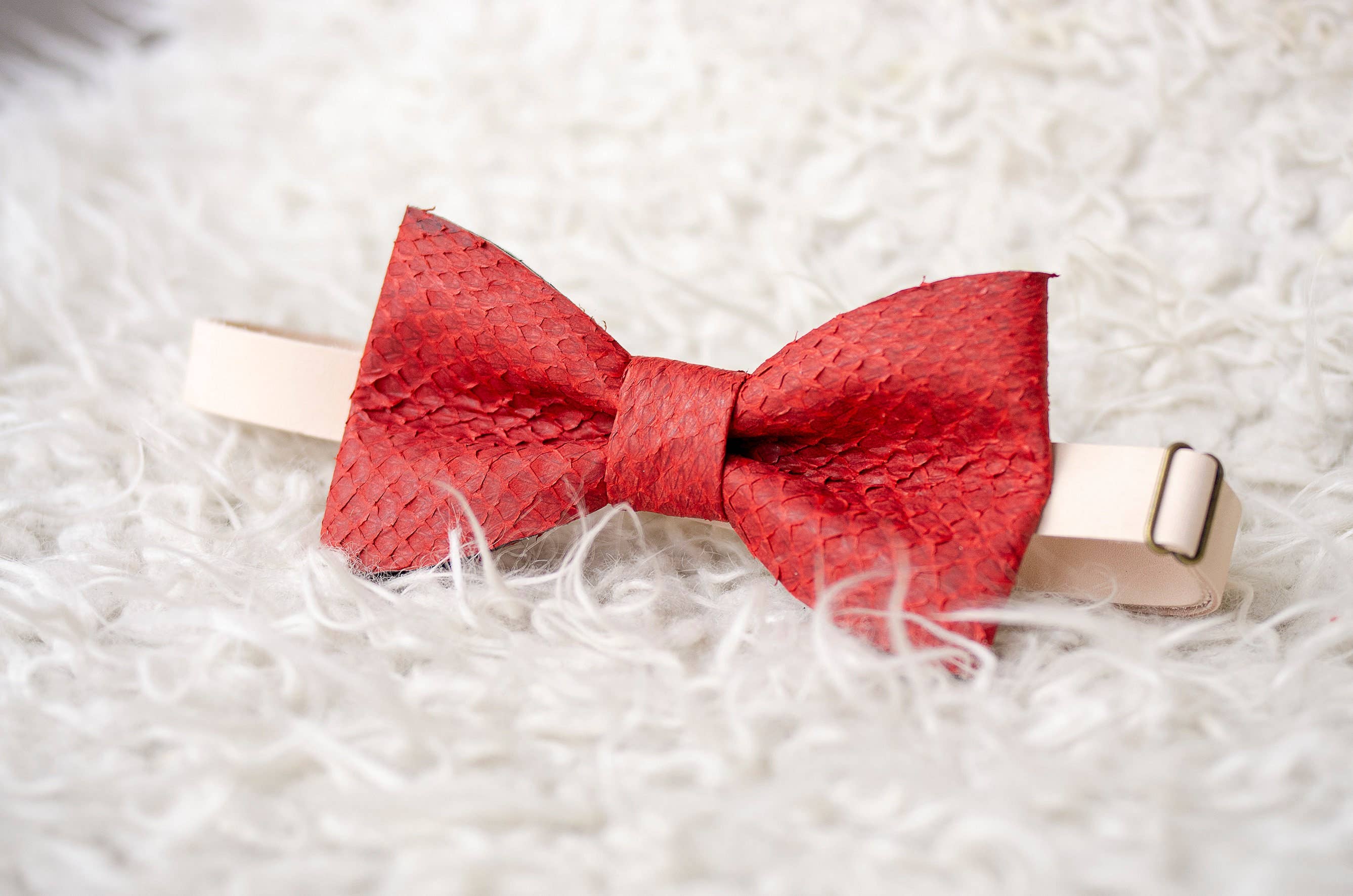 100fishcolors - Wholesale Bow Tie - Men's - Fish Leather Bow Tie, Groomsman attractive accessories1