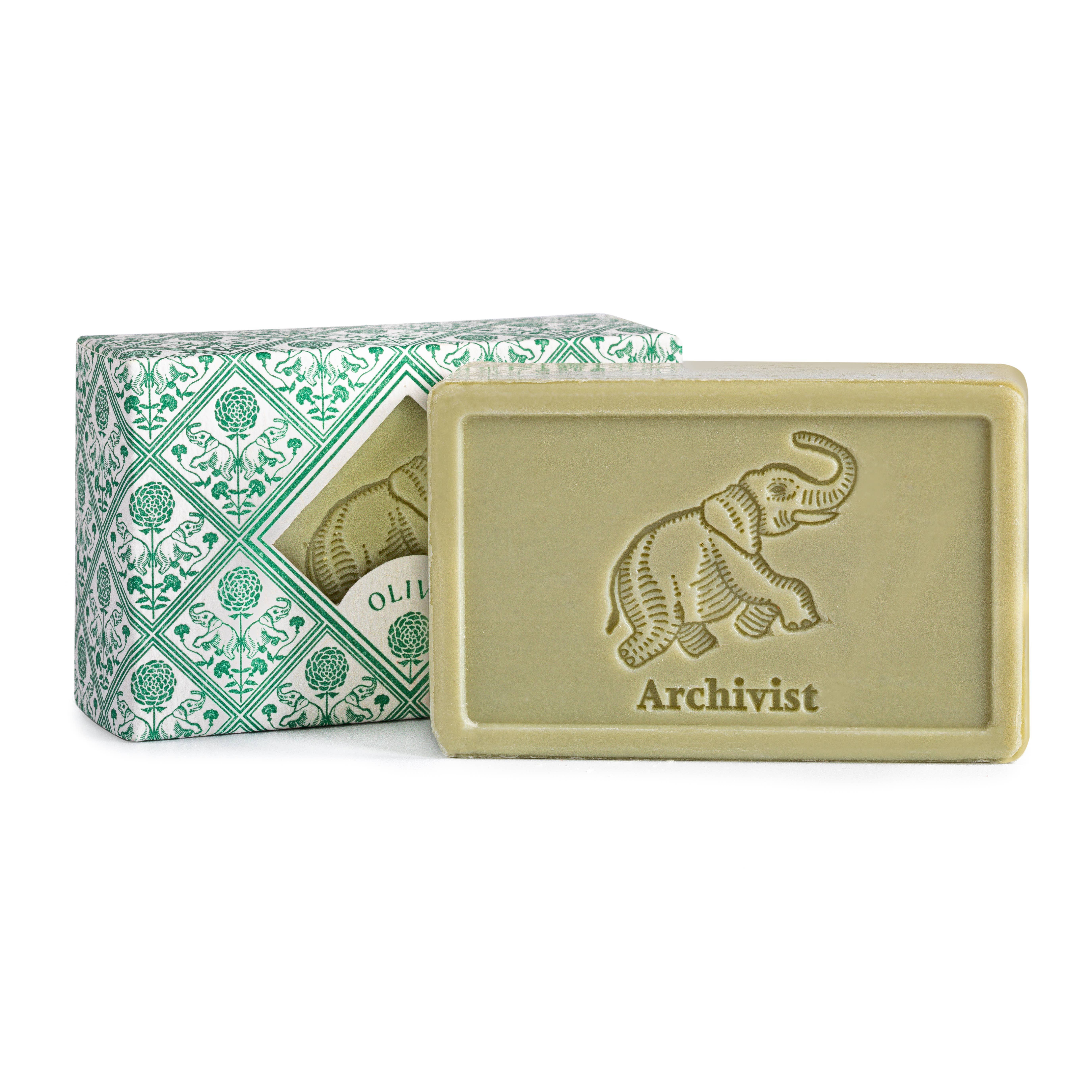 Archivist Gallery | Europe - Vendita all'ingrosso Saponette - Sapone solido L'éléphant Olive | Hand Soap Bar0