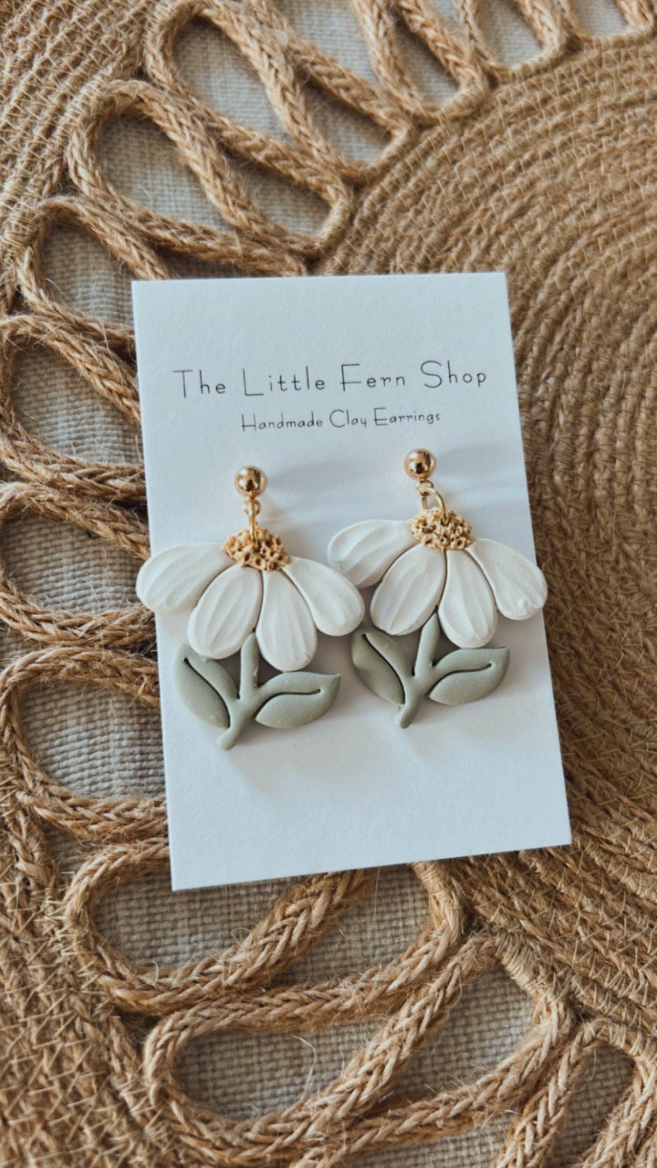 The Little Fern Shop - Wholesale Dangle Earrings - Soft White Daisies