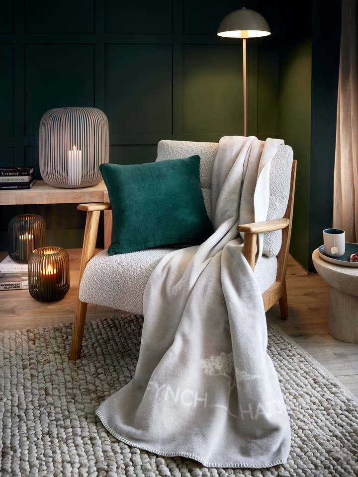 KOMBERS throw blanket for wholesale by Fynch-Hatton Living