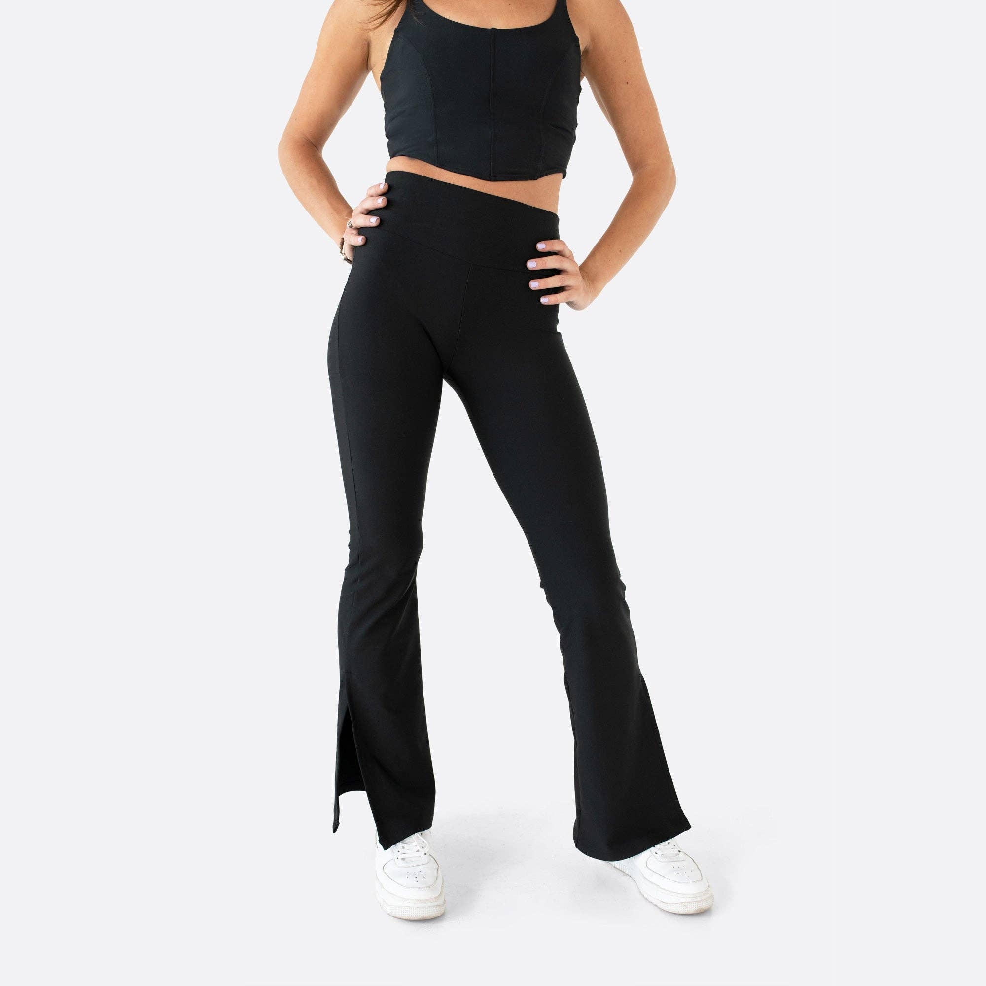 SPLENDORE - Wholesale Activewear Set - Women's - BLACK SET LEGGINGS & CORSET7