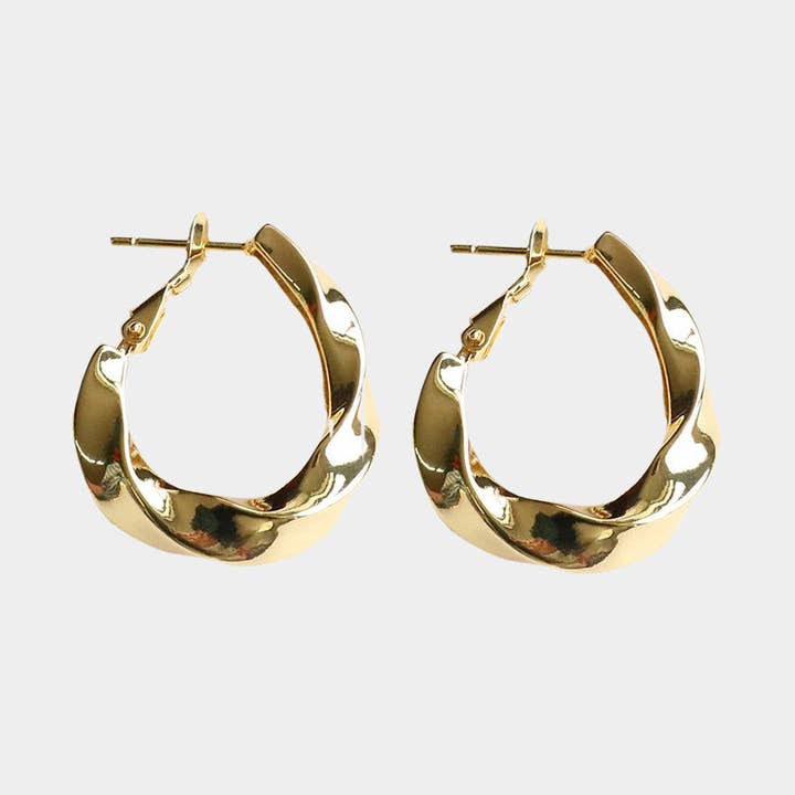 ORECCHINI IN CORDA. per la vendita all'ingrosso da parte di A-Typical Jewelry