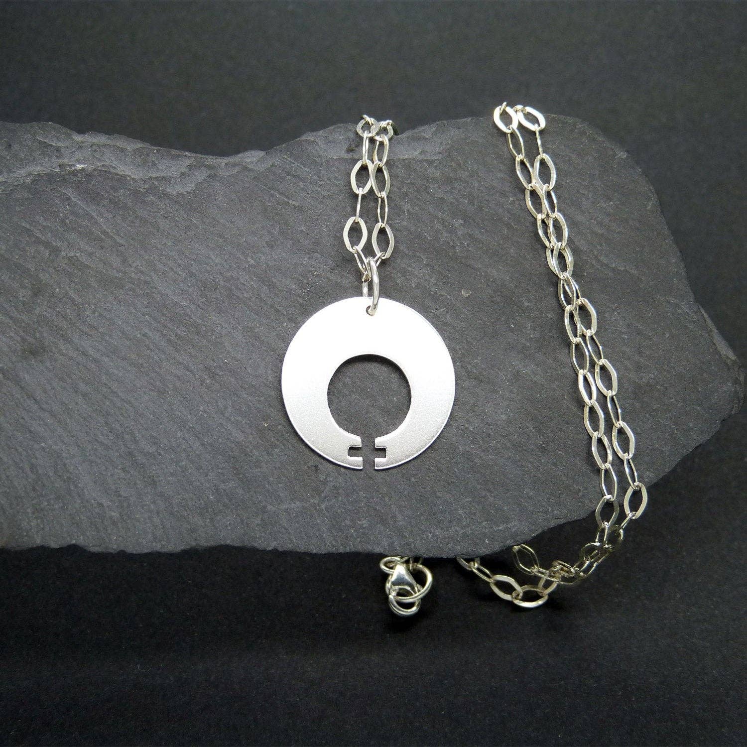 Plataica - Wholesale Pendant/Charm Necklace - Women Power 01 Pendant in 925 Silver3