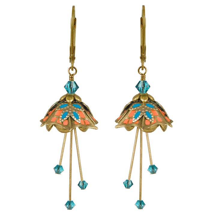 Fada das Flores: Brincos de pétalas em camadas pintadas com cristais por atacado de NoMonet