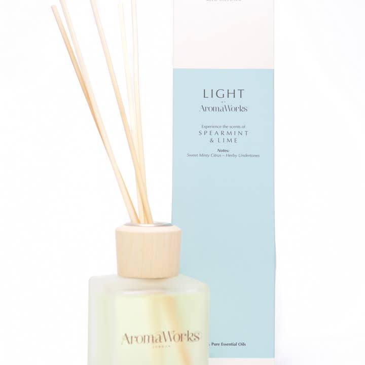 Aromaworks Light Reed Diffuser, 100ml, Spearmint & Lime for wholesale by Wax Lyrical UK