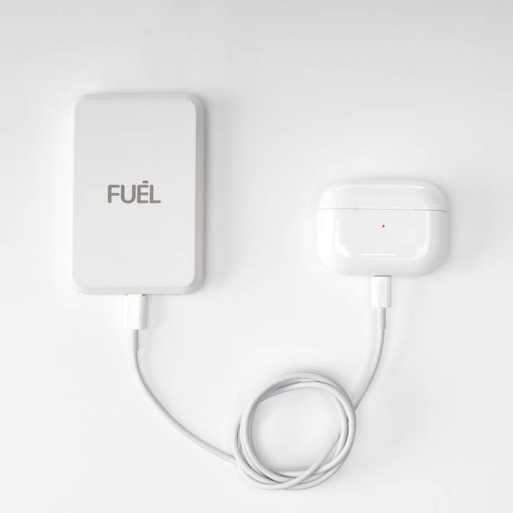 White FUEL Wireless Battery Pack (MagSafe) - Wireless Charger for wholesale on Faire