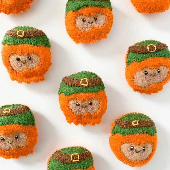 Sewing Seeds Play - Wholesale Decorative Tabletop Object - One St. Patrick's Day Felt Leprechaun Face