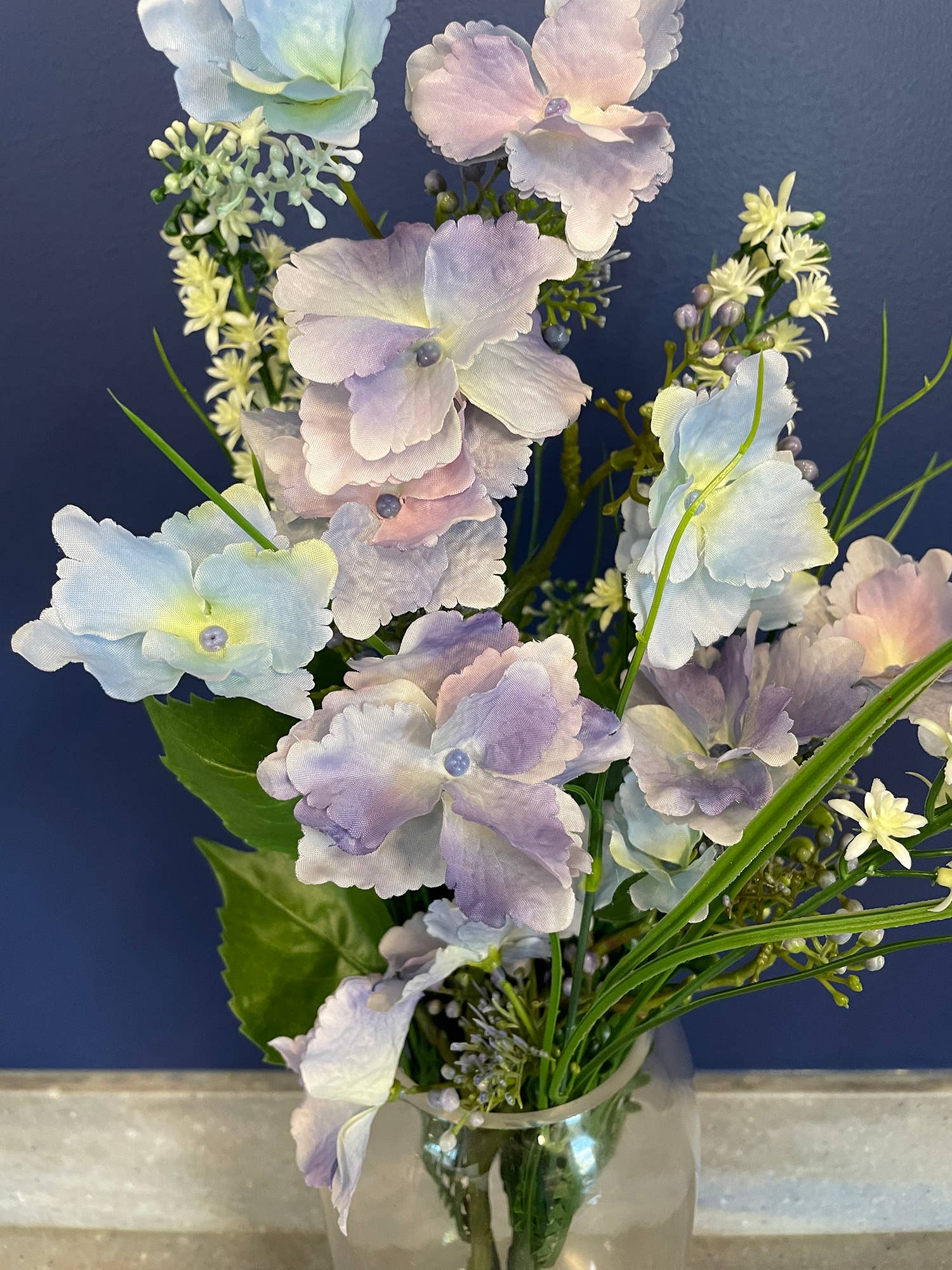 TF Publishing - Paper Goods - Vente Fleurs artificielles - Bouquet de lavande dans un vase en verre - 20"1