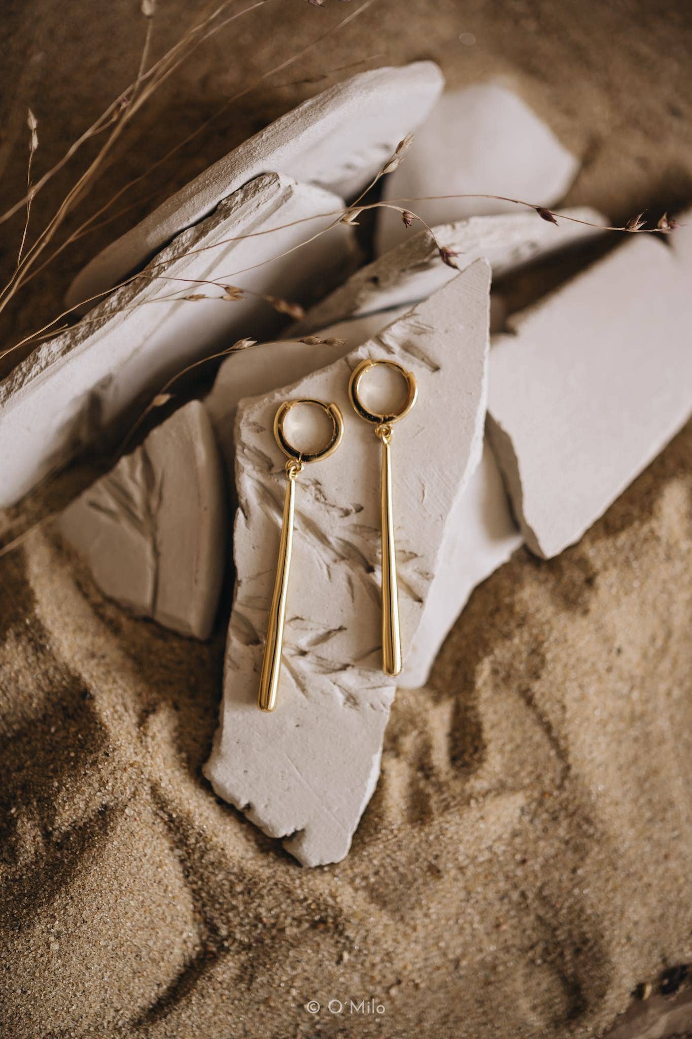 O'Milo - Wholesale Hangende/ronde oorbellen - Golden pendel oorbellen Vela3