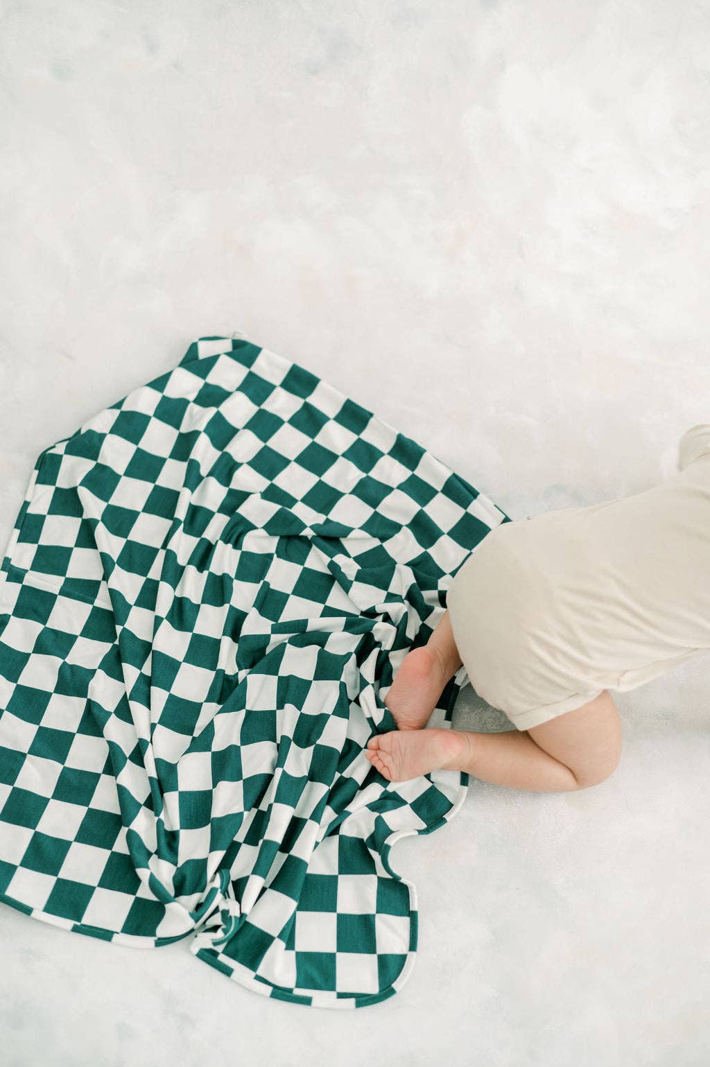 Little Lott Clothing Co. - Wholesale Swaddle - Baby - Bamboo Everything Blanket1