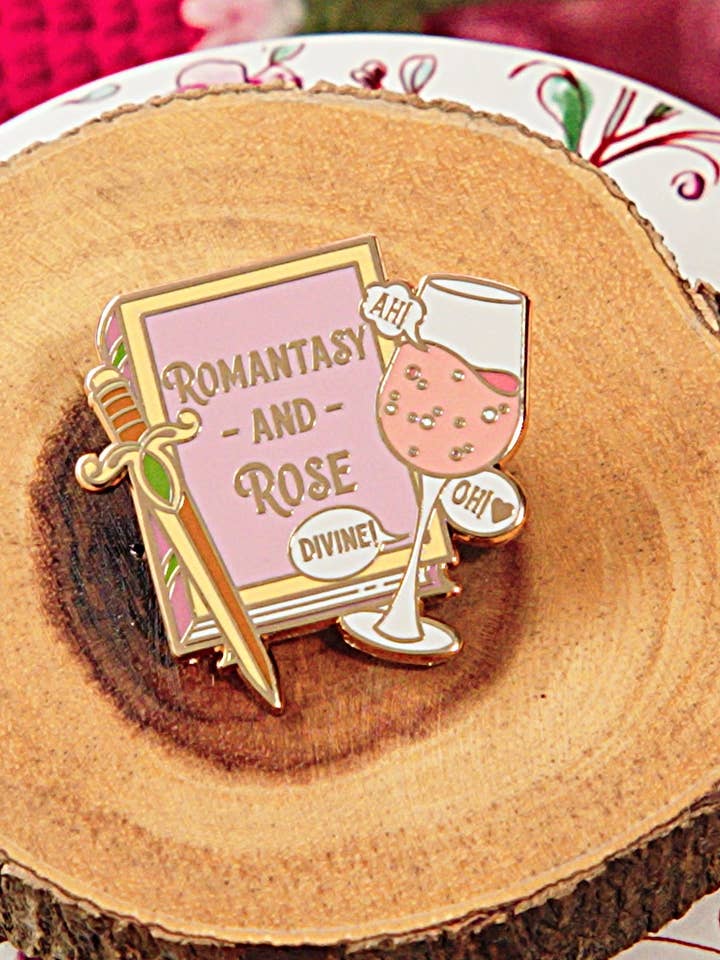 "Romantasy og Rose" Boglig Emalje Pin for engroshandel hos Pinstory