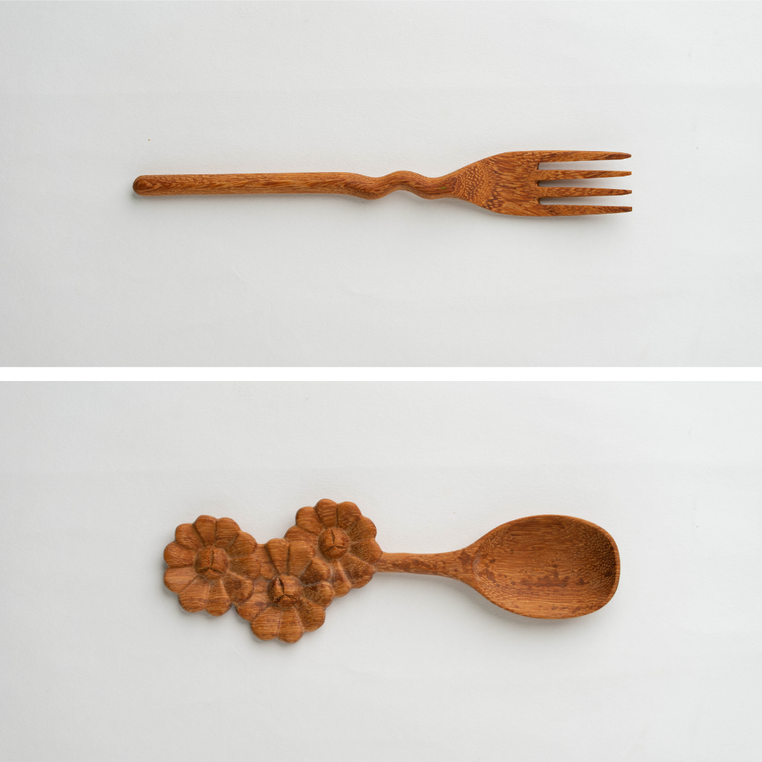 Luala Silk – wholesale Serveringsredskap – Hantverk trä sked och gaffel- Röd Trä- Flower2