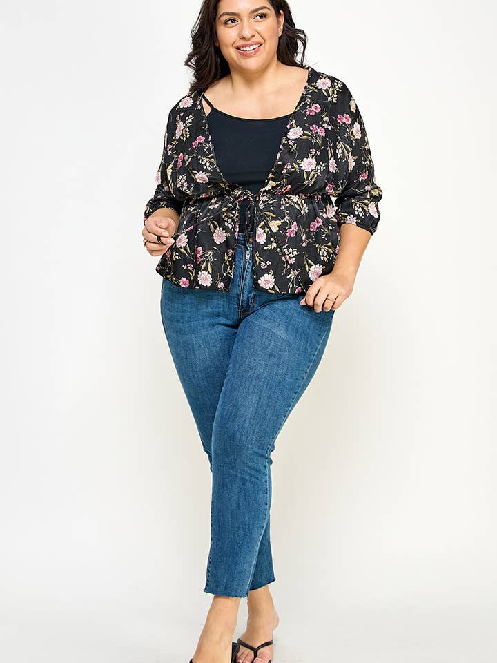 Cardigan Babydoll en satin à fleurs de grande taille KY18251-C pour la vente par Haute Fox Plus Size & Contemporary
