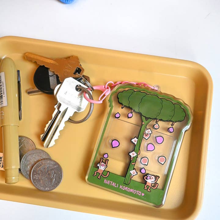 Natali Koromoto - Vente Porte-clés – unisexe - Porte-clés shaker "Festin de figues"1