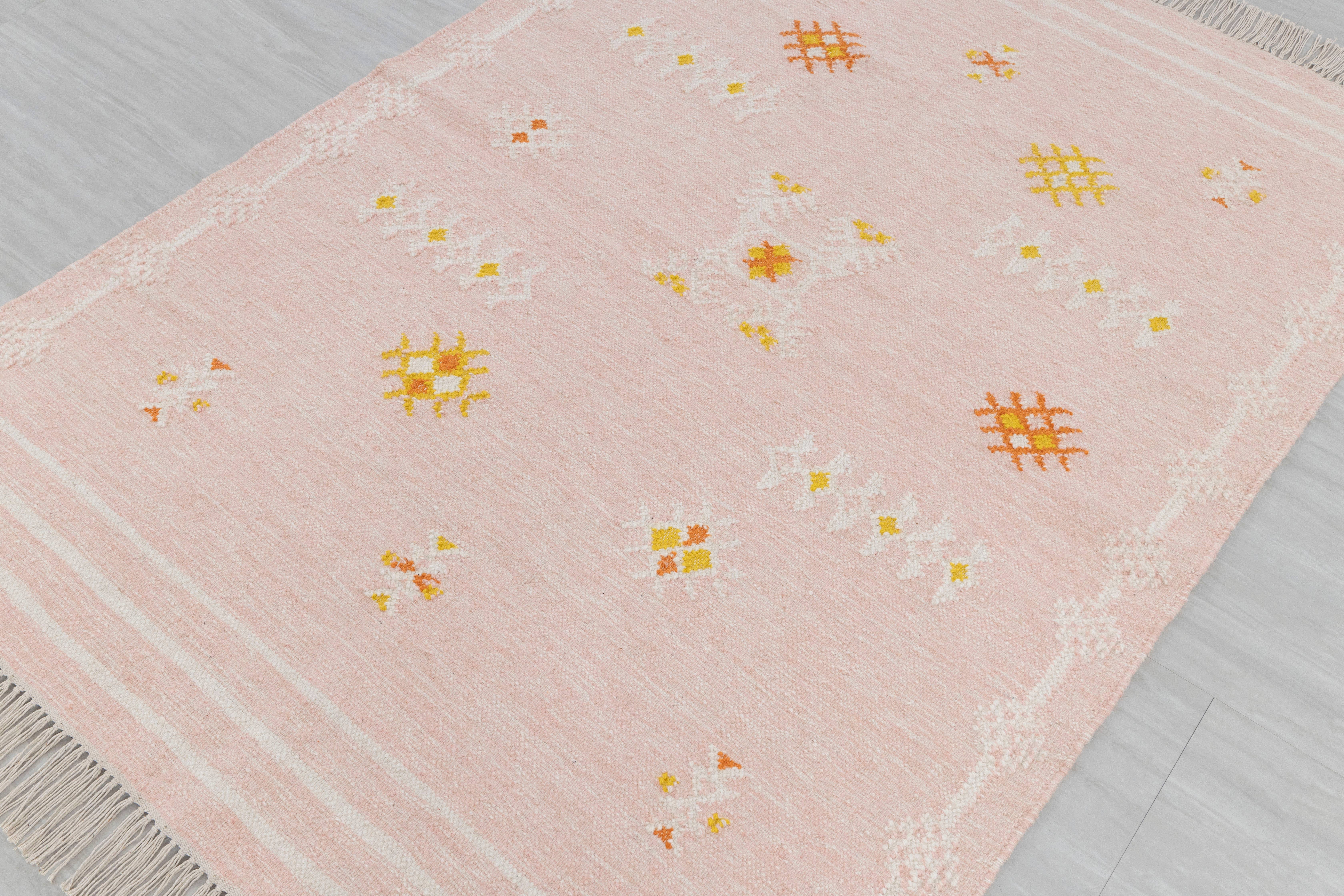 Aesthetic Homes LLC - Wholesale Area Rug - Pink Boho Wool Moroccan & Scandinavian Decor Rug AS-247