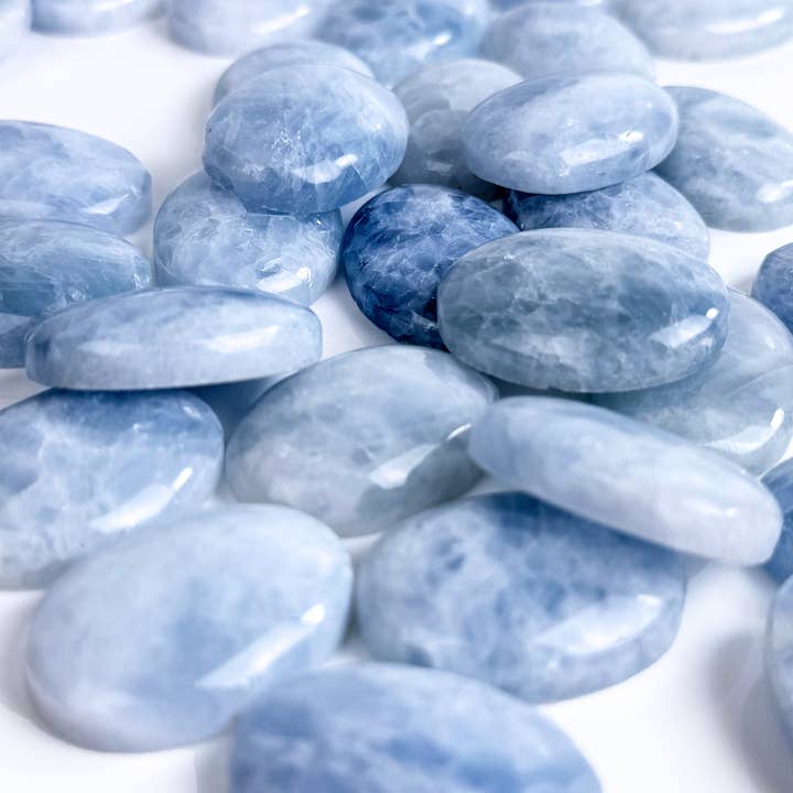 Cabochon Ovale in Calcite Blu 22x30mm - Lotto di 125 pezzi per la vendita all'ingrosso da parte di Hartman & Rose