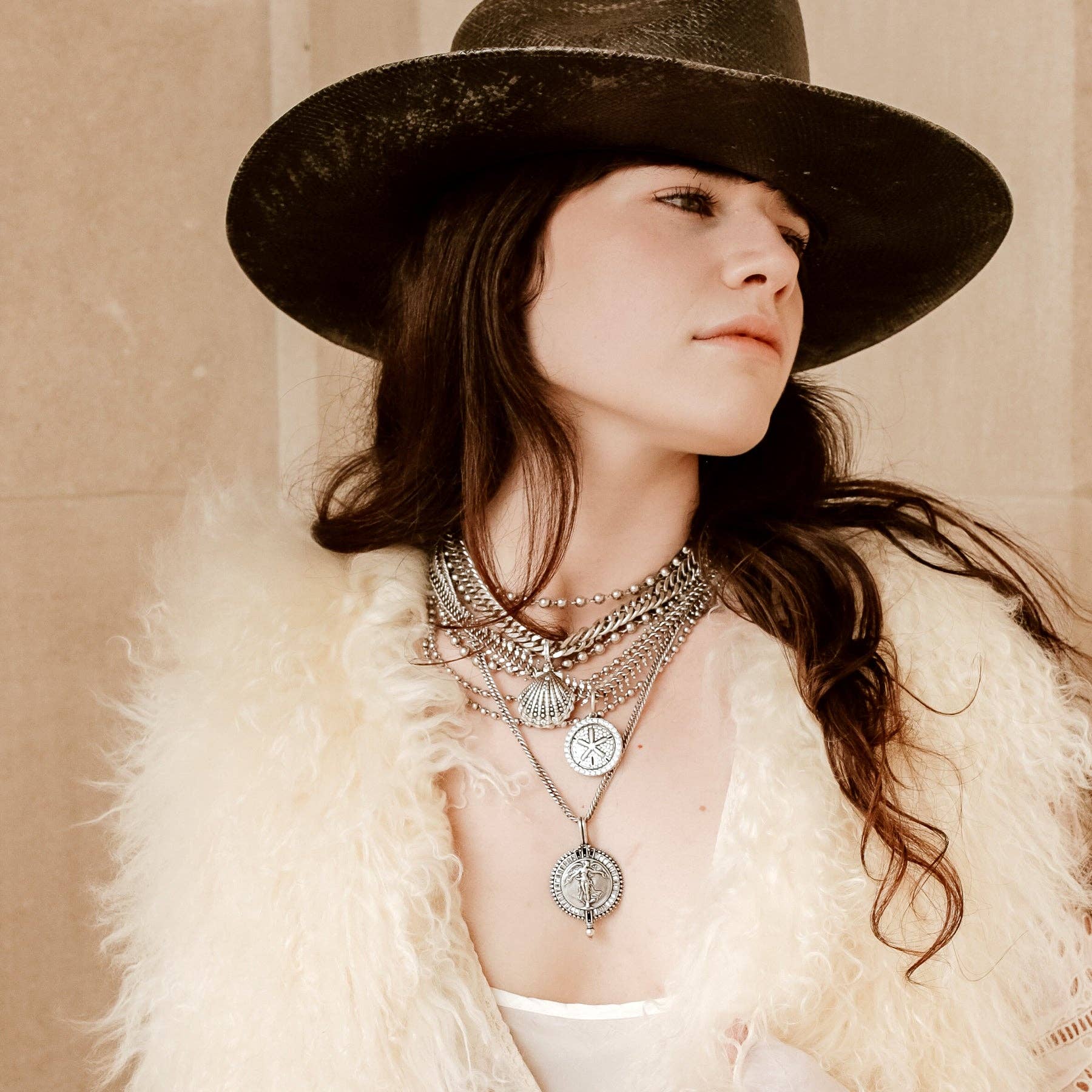 Rahya Jewelry Design - Wholesale Jewelry Set - Lillian's Stack1