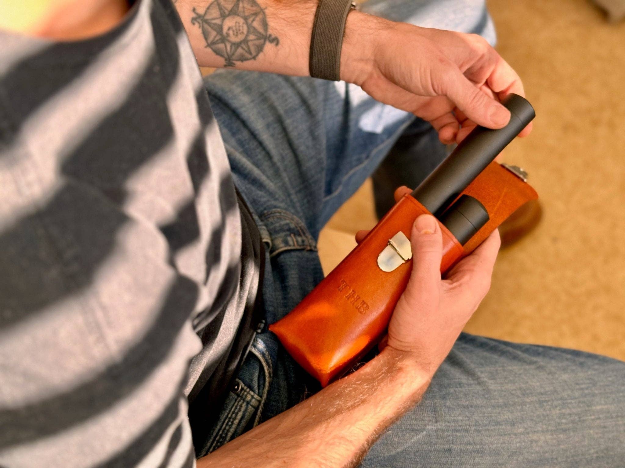 A. M. Aiken - Wholesale Humidor/Cigar Accessory - Leather Cigar Case with Optional Cigar Tubes6