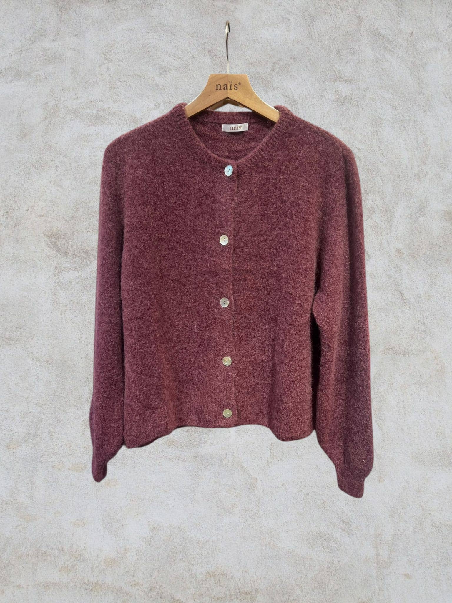 NAÏS PARIS - Wholesale Cardigan - Women's - SUPER FINE ALPACA SHORT BUTTON CREW NECK CARDIGAN40