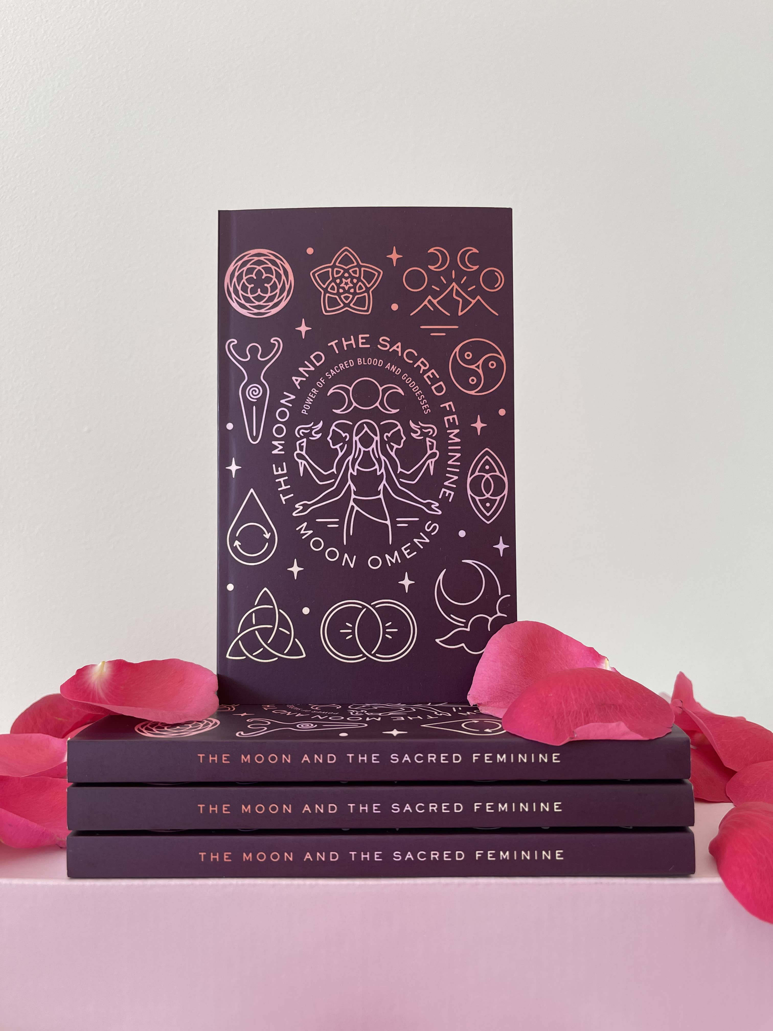 MOON OMENS - Wholesale Body, Mind & Spirit - The Moon And The Sacred Feminine2