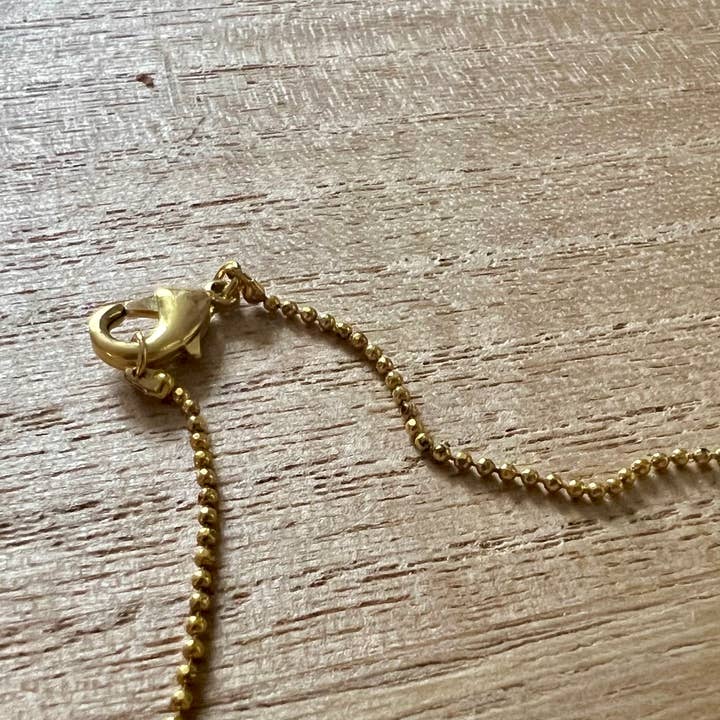 Nellie Pratt Artisan Jewelry - Wholesale Beaded/Pearl Necklace - Locked In gold faceted bead chain necklace