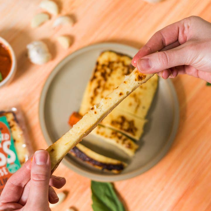 Cheese Brothers - Wholesale Cheese - Garlic Golden Baked Bliss Cheese1