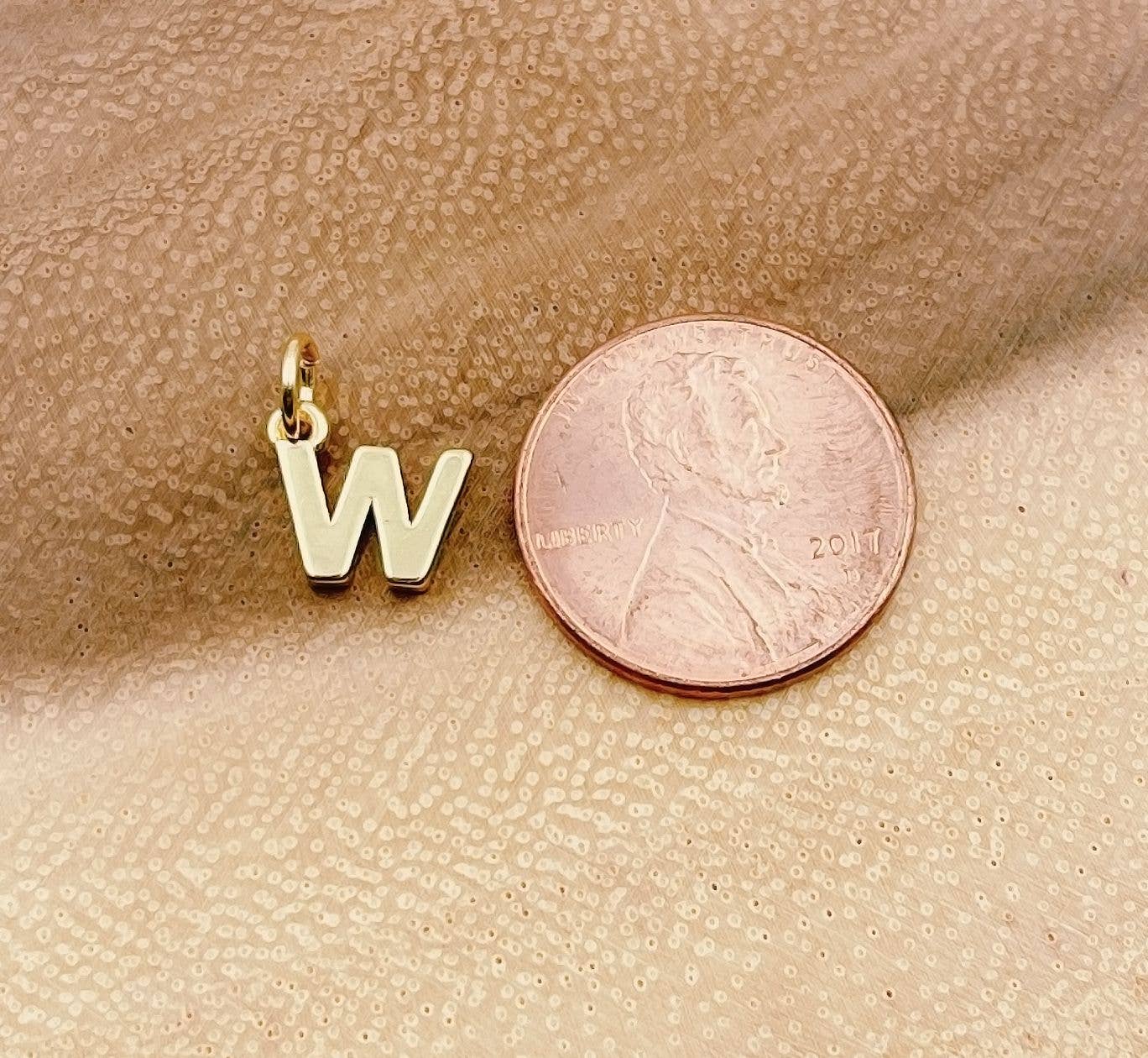 Beads Creation - Wholesale Individual Charm/Pendant - 18K Gold Filled  Personalized Initial Charm, Letter CP12422