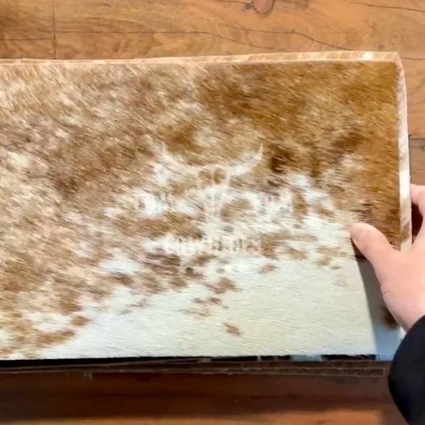 TOM TOM COWHIDES - Wholesale Area Rug - Cowhides Nice Variety 10 Pieces Hair on Cow Hide 12X83