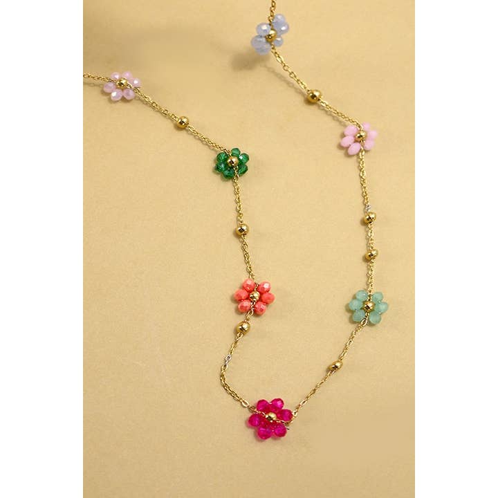 JOSSLYN by wall to wall - Wholesale Pendant/Charm Necklace - SUMMER MULTI BEADED FLOWER CHARM NECKLACE | 40NK308