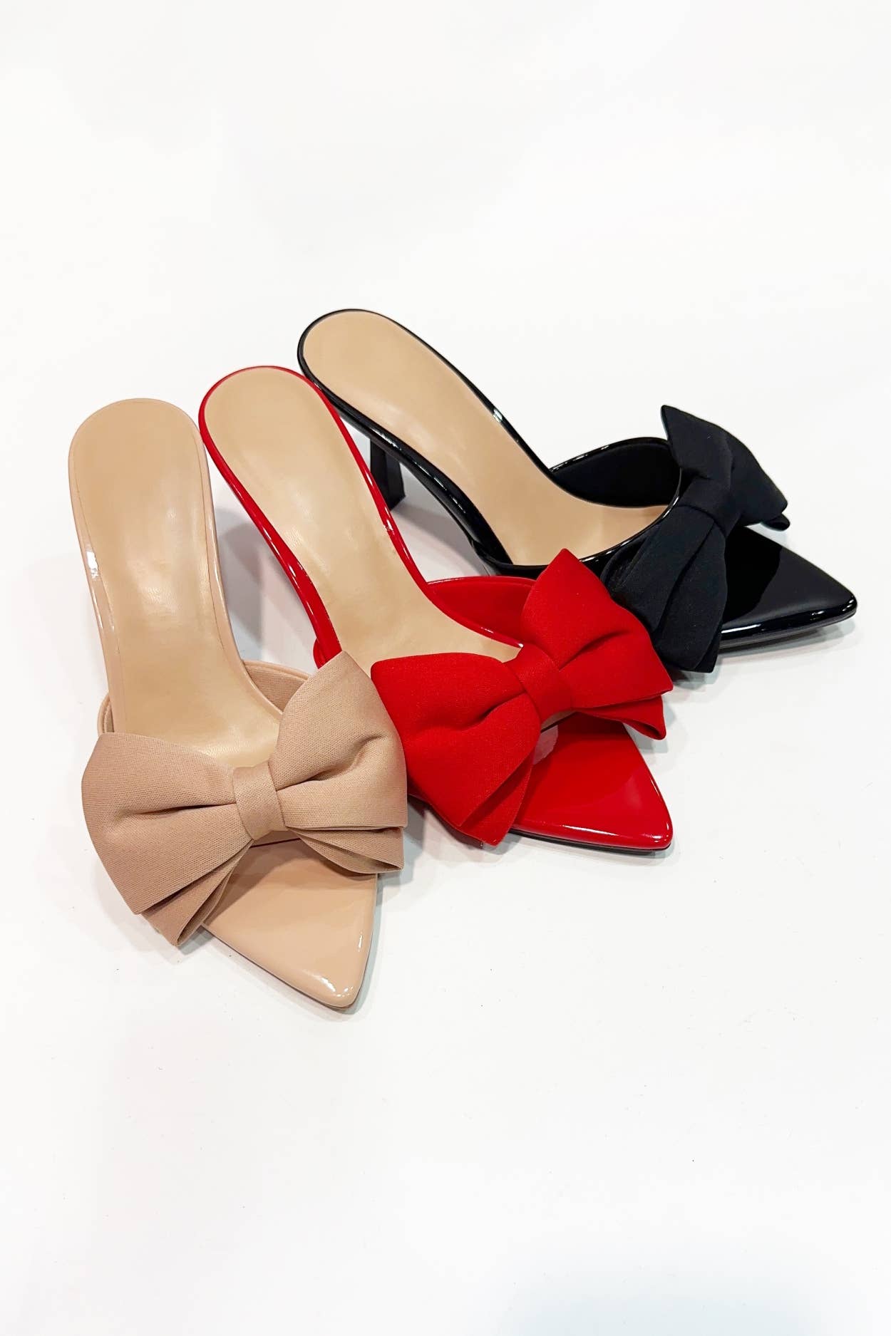 CCOCCI - Vente Chaussures à petit talon – femme - TALONS MULES BERMUDA-19 À GROS NŒUD EN SATIN À BOUT POINTU2