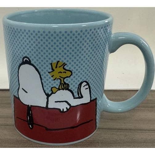 Silver Buffalo - Wholesale Coffee Mug - Peanuts Snoopy Woodstock House 20oz Ceramic Mug