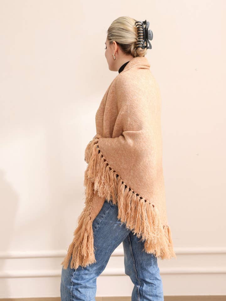 Emilie collection - Wholesale Poncho - Women's - Poncho camel6