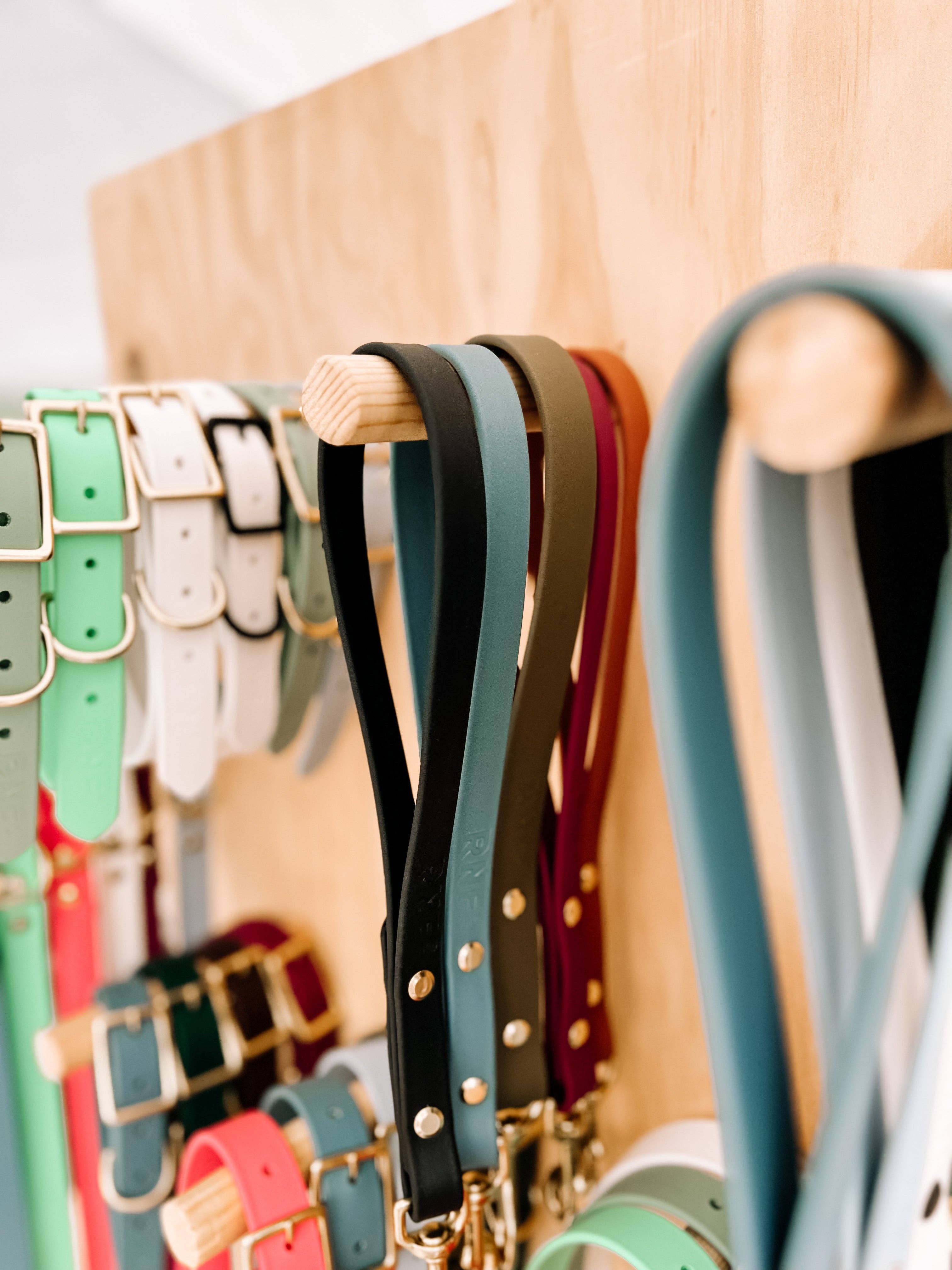 Ruff N' Fluff - Wholesale Pet Leash - Dog - Adventure Proof Traffic Handles1