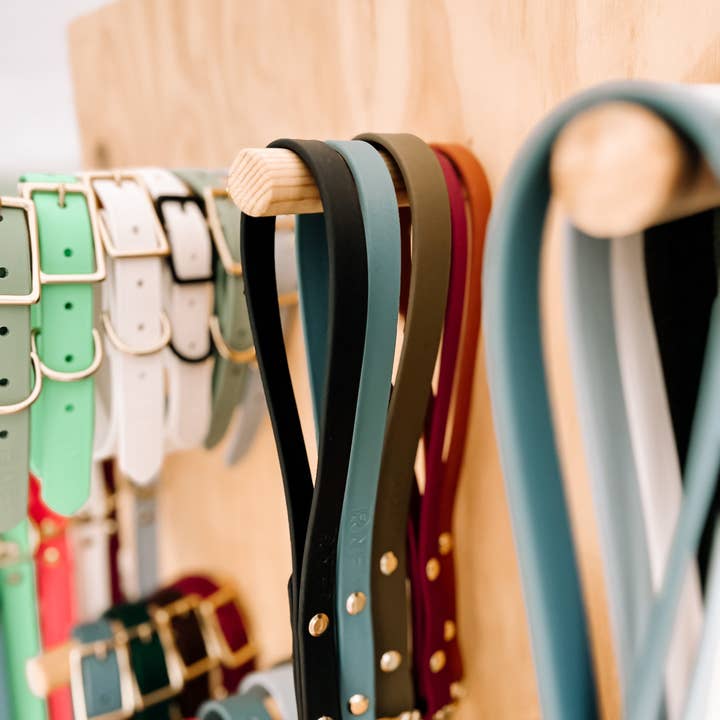 Ruff N' Fluff - Wholesale Pet Leash - Dog - Adventure Proof Traffic Handles1