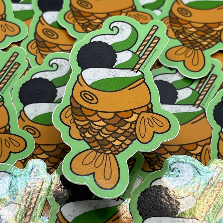 Oreo Matcha Taiyaki | Autocollant en vinyle pour la vente par iwantyoursoda