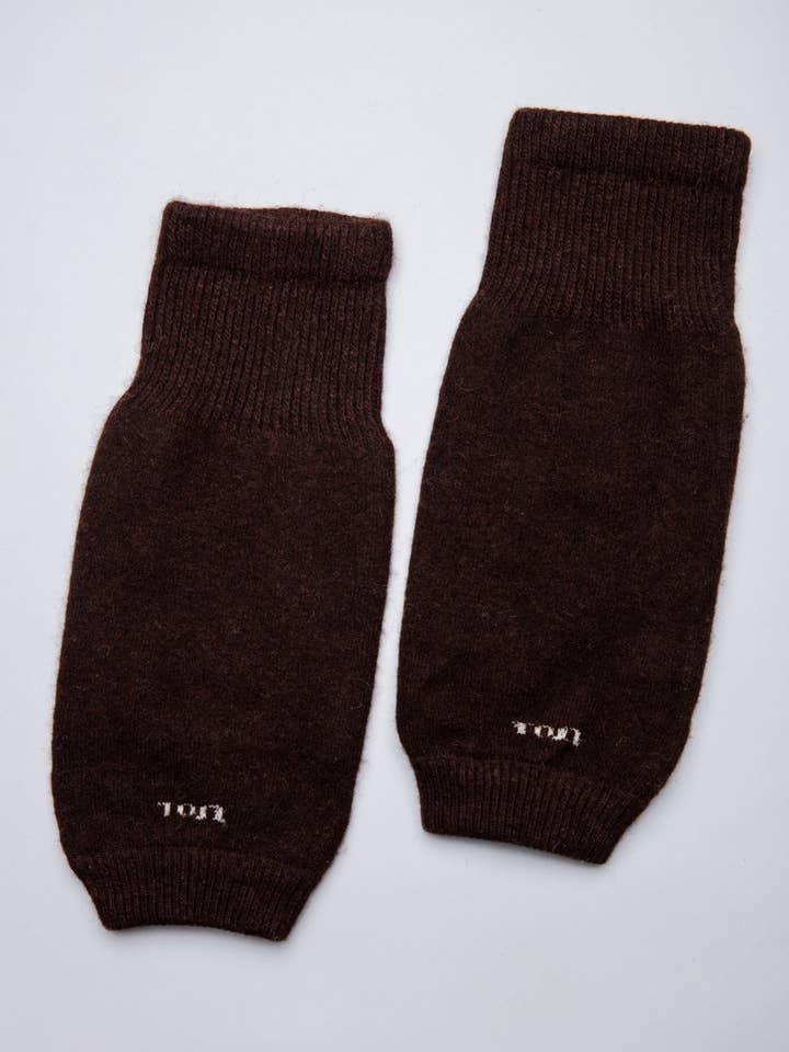 Mongulai - Wholesale Socks - Unisex - Brown Sheep Wool Knee Warmer