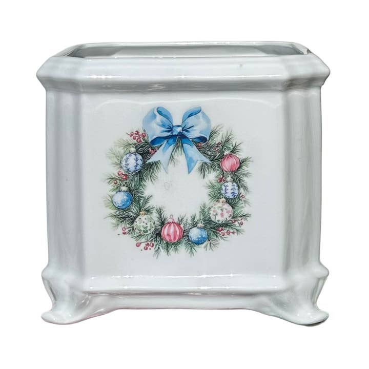 Christmas Wreath Cachepot Planter Pot, Chinoiserie, White for wholesale by The French Bee & Co
