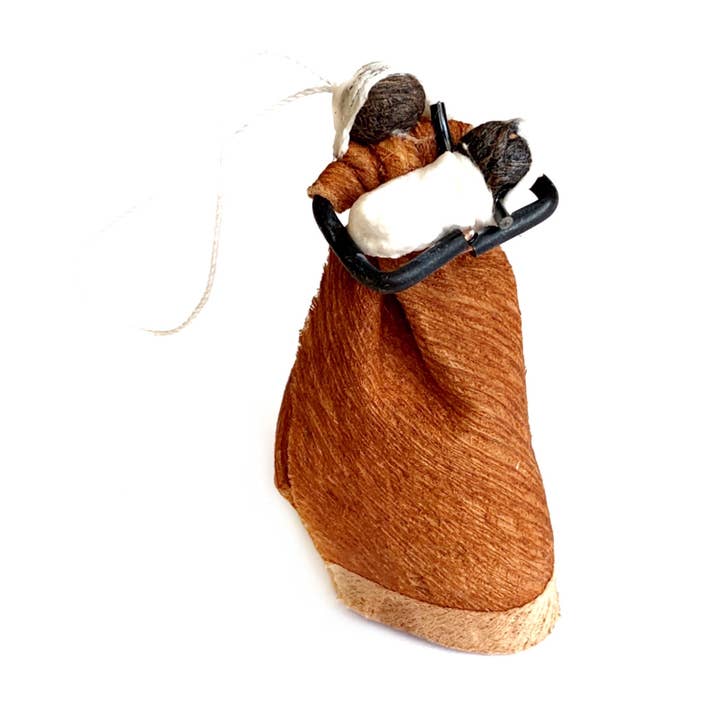 Mor og Bark Klud Figur Ornament for engroshandel hos Ornaments 4 Orphans