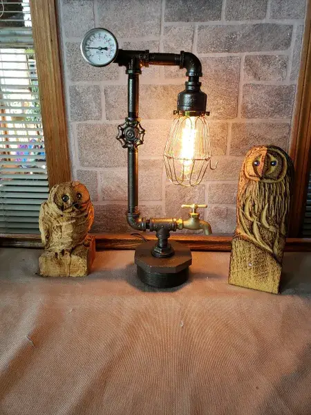 Mr. Willies Lighting - Wholesale Accent/Desk Lamp - Industrial Retro Lamp on Bushing Base with Valve On/Off2
