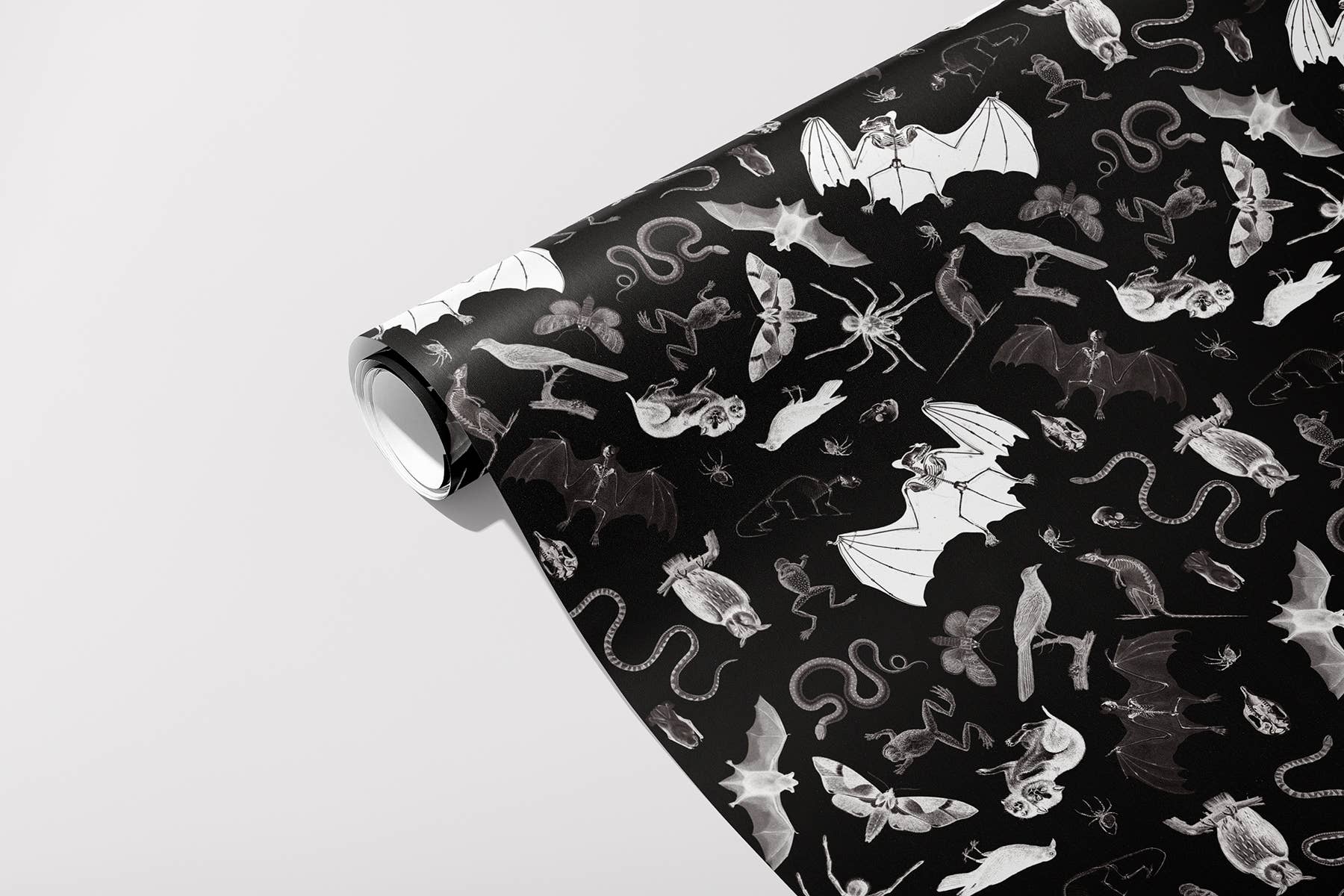 Betiobca - Vente Feuille de papier cadeau - Papier Cadeau Vintage – Ménagerie Gothique1