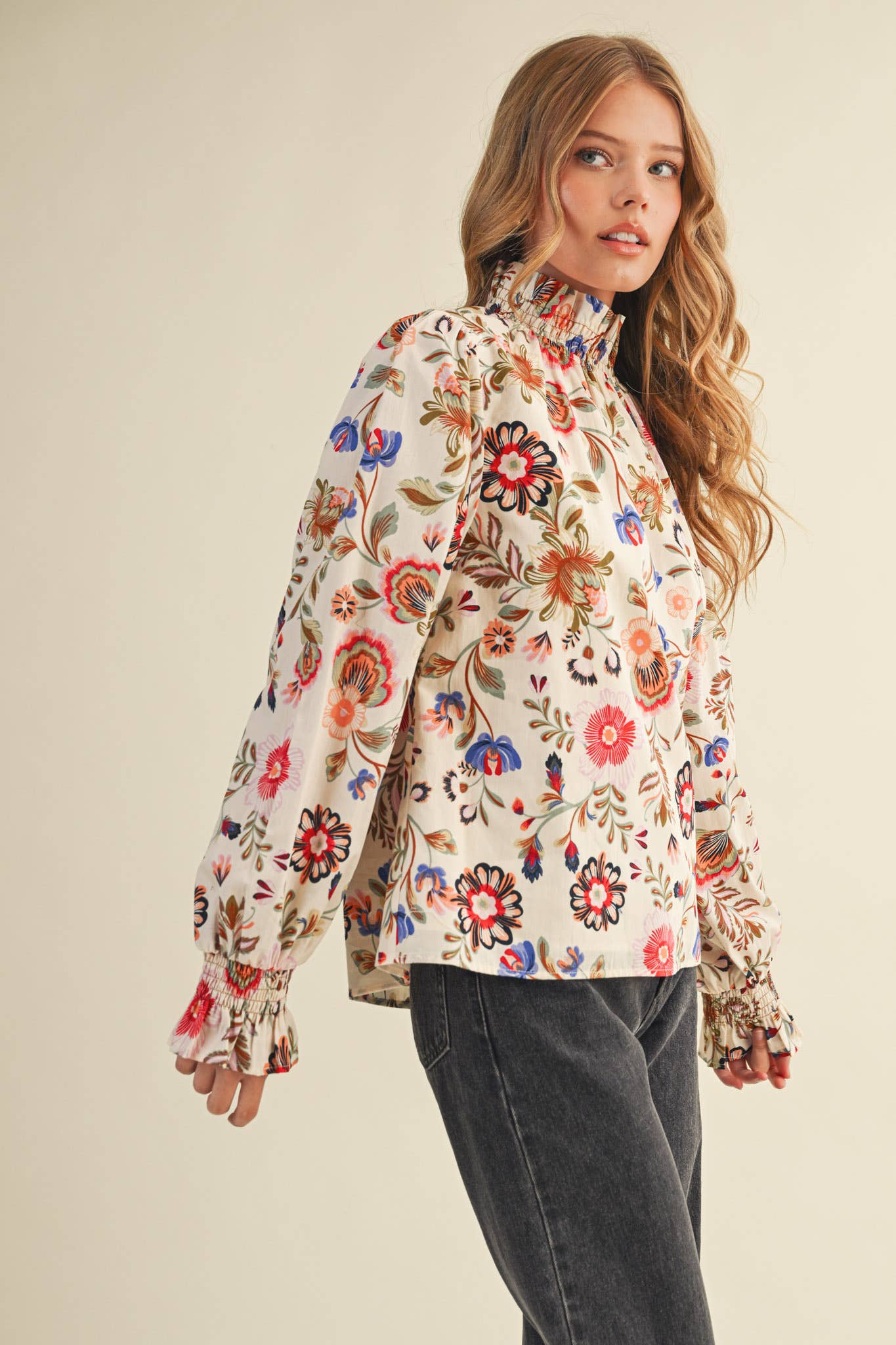 &MERCI - Wholesale Blouse - Women's - EXCLUSIVE FLORAL PRINT RUFFLED MOCK NECK TOP MTP42964