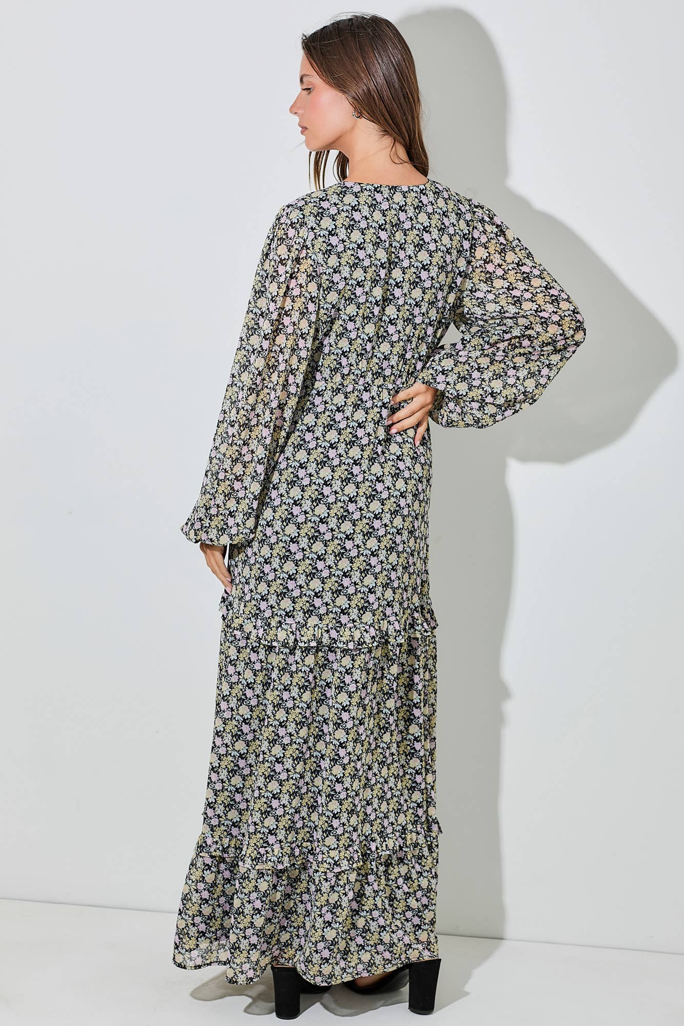 BLACK MULTI FLORAL CHIFFON MAXI DRESS for wholesale on Faire2
