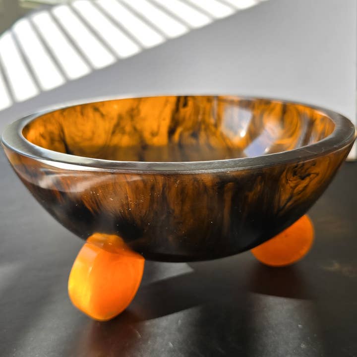 Gibb & Daan - Wholesale Serve Bowl - Hand Poured Resin Salad Serving Bowl - Gorgeous Orange Legs