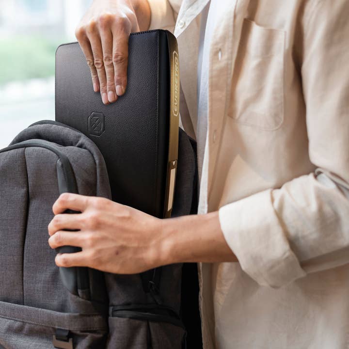 EVORETRO - Wholesale Binder - Shield+Compact Toploader Binder 2X2 - Black5