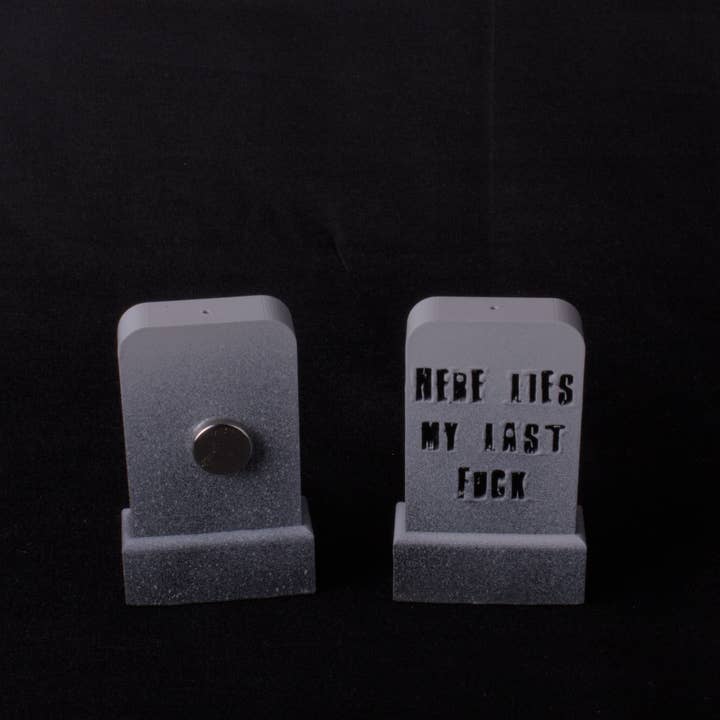 Prints of Darkness - Wholesale Decorative Figurine - Gravestones from Your Favorite Movies & TV Shows!5