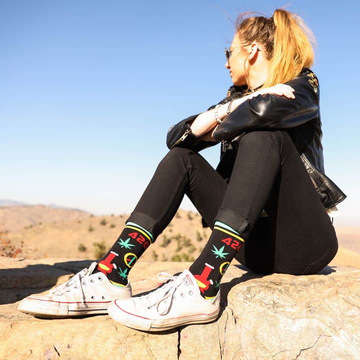 Lavley - Wholesale Socks - Unisex - 420 Weed Socks