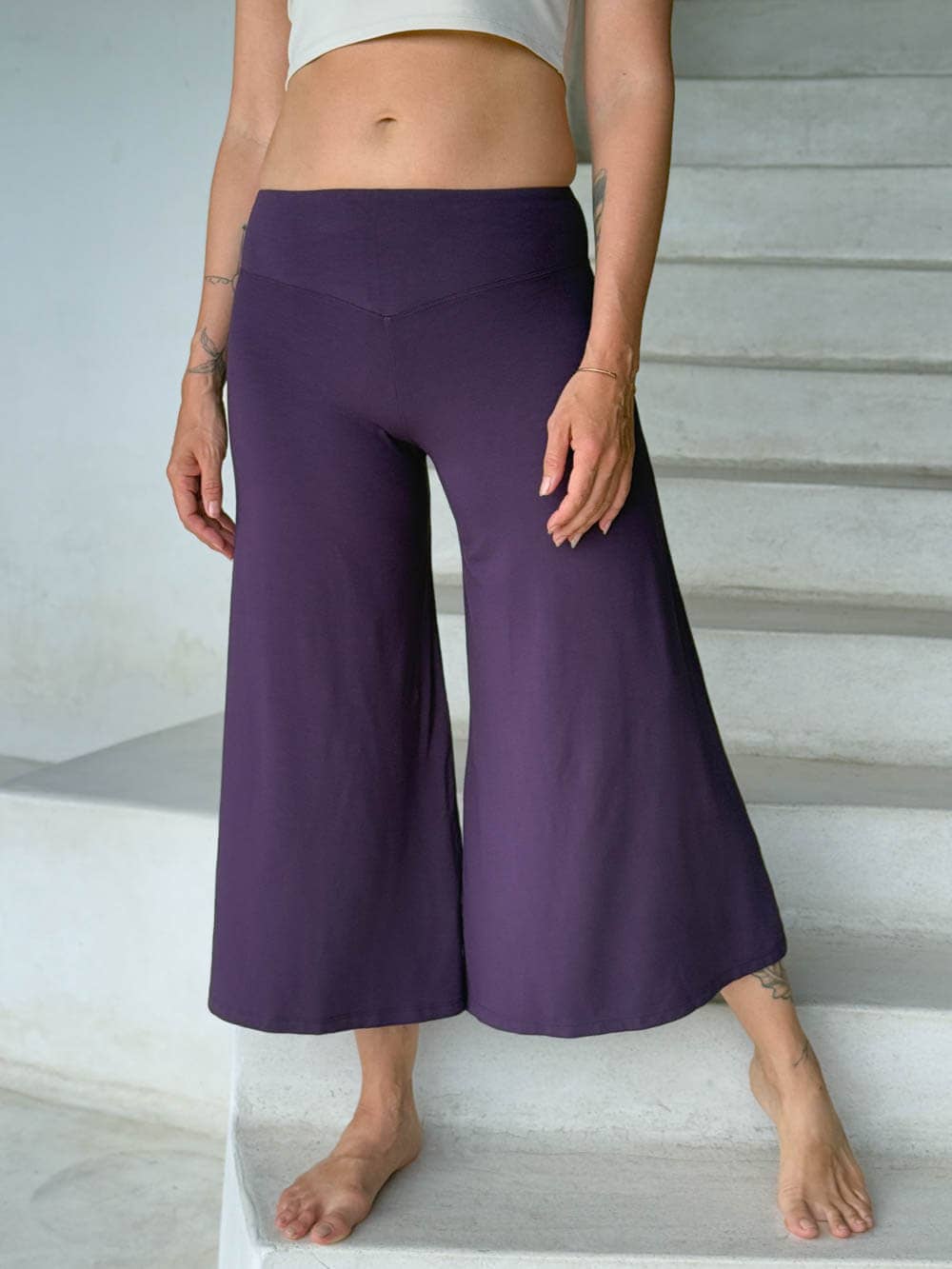 CARAUCCI - Wholesale Pants - Women's - Cropped Flare Pants3