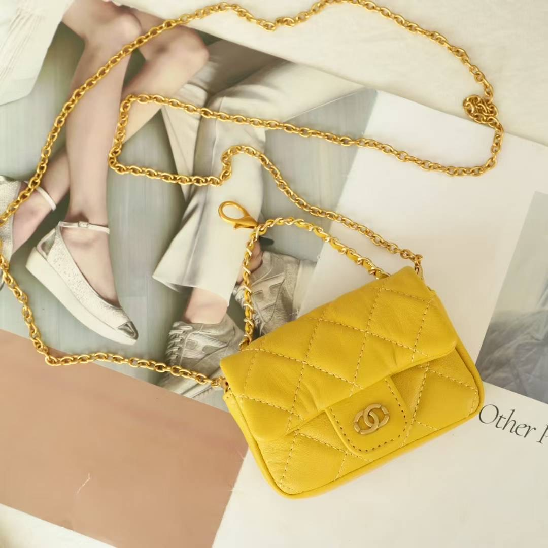 Pretty Persuasions – bolsa tiracolo - Mulher por atacado – PL25034 Mini Carteira com Pendente em Pele com Costura de Acolchoado9