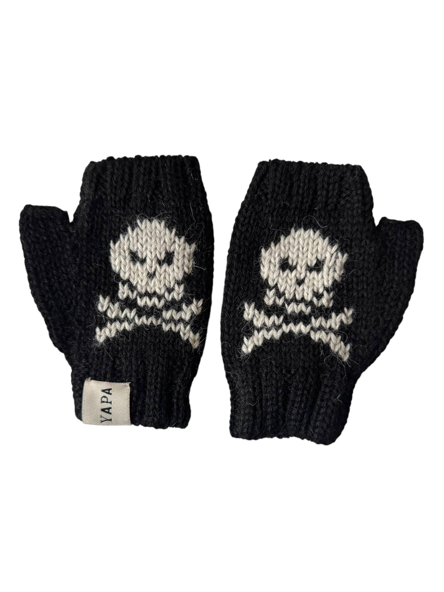 YAPA - Wholesale Mittens - Kids - Kids Alpaca Mittens Skull and crossbones