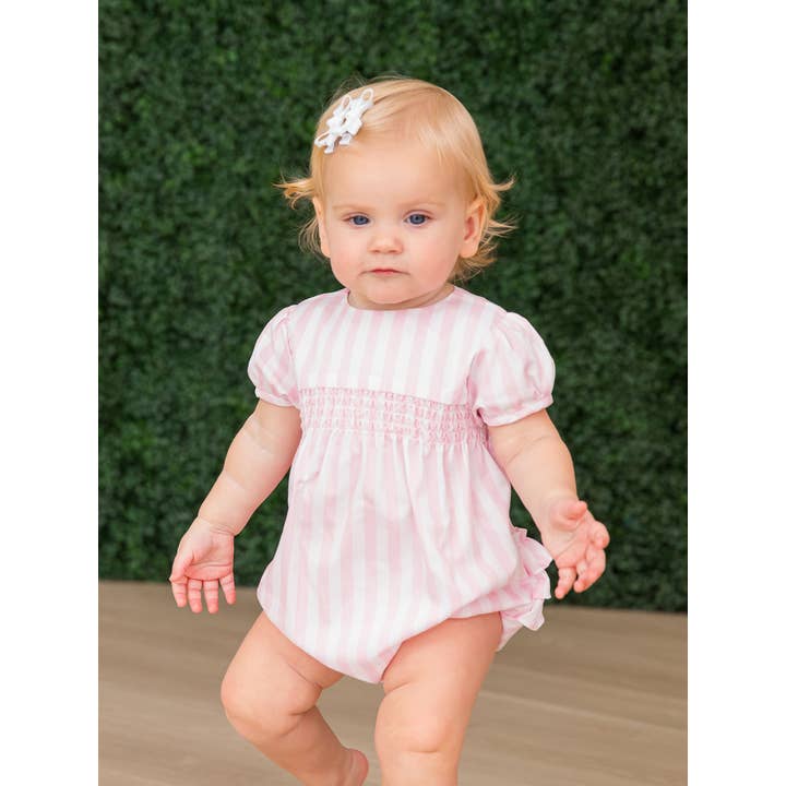 Girls White Mini Bow Hair Clip Set
for wholesale on Faire1